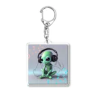 apple47の音楽を聴く宇宙人 Acrylic Key Chain