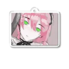 ねんねのピンク髪の女性 Acrylic Key Chain