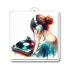 音楽ルー106のレコードと女性 Acrylic Key Chain