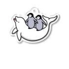 QROOVYのペンギンのヒナと遊ぶシロイルカさん Acrylic Key Chain