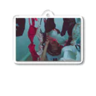 Bathroom__ sozai goods shopの女子高生とブラジャー Acrylic Key Chain