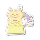 トラとハチワレの腕組みするねこ Acrylic Key Chain