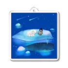 NORIMA'S SHOP の漂流した氷の上でクジラを眺めるしろくまくんとペンギンちゃん Acrylic Key Chain