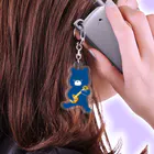 パンのムニエルの三線を練習するくま Acrylic Key Chain
