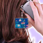 BlupiggのLOTUS  の青 Acrylic Key Chain