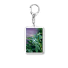 Kazuhito Nakayamaのraindrops on the grass Acrylic Key Chain