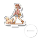 南国のかわいい犬と散歩をする女性 Acrylic Stand