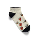 npanpaのんぱんぱ特性　可愛い苺のソックス　(くるぶしタイプ) Ankle Socks