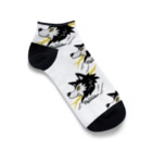 kocoon（コクーン）のうるさい雷と狼（白） Ankle Socks