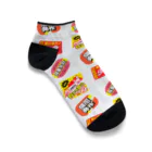 ニュー終末物産店　suzuri支店のニセ販促シール食欲旺盛くるぶしソックス Ankle Socks