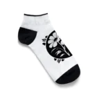 ファンシーTシャツ屋のクールなトライバルフラワーⅣ Ankle Socks