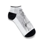 wtr3045の魅惑の塗り絵世界に浸る女性　２ Ankle Socks