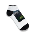 dream_canvasの空にそびえる高層ビルとスポーツスタジアムの壮大な景色。 Ankle Socks