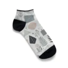 Green__teaのScandinavian Pattern_Leaves Ankle Socks