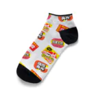 ニュー終末物産店　suzuri支店のニセ販促シール食欲旺盛くるぶしソックス Ankle Socks