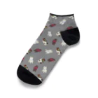 ChibisukeGO ショップSUZURI店のちびーずくつした(ライトグレー) Ankle Socks