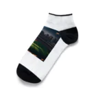 dream_canvasの空にそびえる高層ビルとスポーツスタジアムの壮大な景色。 Ankle Socks