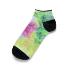 ぽぽっとツイてるのお花でくつろいでる Ankle Socks