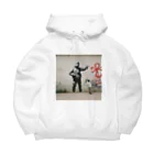 むぎライアンの戦争と平和 Big Hoodie