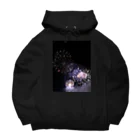 空屋　sorayakusakaの202208171935003　華やかな紫 Big Hoodie