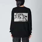 niko's shopの学校の裏の協会 Big Long Sleeve T-Shirt