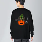 ナチュラルサトシのめへのスケアクロウとジャック・オー・ランタン（バックプリント） ビッグシルエットロングスリーブTシャツ