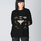 ニムニムのお部屋のハネがはえてる仲間 Big Long Sleeve T-Shirt