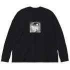 MOONのImagine　moonシリーズ１ Big Long Sleeve T-Shirt