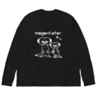 レオンプラスのお店【メガスタファーム ver.】のミーアキャット(白字) Big Long Sleeve T-Shirt