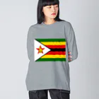 お絵かき屋さんのジンバブエの国旗 ビッグシルエットロングスリーブTシャツ
