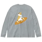 5corgisの颯爽とパンを乗りこなすコーギー ビッグシルエットロングスリーブTシャツ