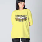 マッシュ・ラビのマッシュ・ラビ(黄・サッカー) ビッグシルエットロングスリーブTシャツ