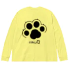 WebArtsのオリジナルブランド「nikuQ」の猫タイプです ビッグシルエットロングスリーブTシャツ