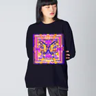 ✨🌈✨ユラクラカン🇯🇵 ✨🌈✨の✨🌈Metamorphose butterfly ✨🌈 蝶　レトロ調 ビッグシルエットロングスリーブTシャツ