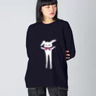 ちゃんななのショップの美脚うさぎ Big Long Sleeve T-Shirt