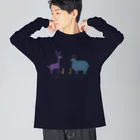 nachau7のジャッカルと牛 Big Long Sleeve T-Shirt