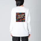 nuuartの1980年代のレトロフォント Big Long Sleeve T-Shirt