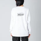 Veliedo (ベリエッド)のピンク目の蝶々 Big Long Sleeve T-Shirt