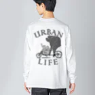 nidan-illustrationの"URBAN LIFE" #2 ビッグシルエットロングスリーブTシャツ