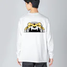 イラスト MONYAAT のバックプリント トラがガーーーーーーッ！A Big Long Sleeve T-Shirt