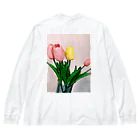 LOVESのtulip Big Long Sleeve T-Shirt