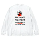 schwartz supply.のKeep Safe Distance Big Long Sleeve T-Shirt