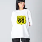 アロハスタイルハワイのU.S. Route 66  ルート66　イエロー ビッグシルエットロングスリーブTシャツ