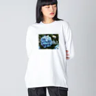 鯨田の紫陽花(あお) ビッグシルエットロングスリーブTシャツ