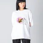 世界中の 『可愛い』を集めましたの夢見るこねこ ビッグシルエットロングスリーブTシャツ