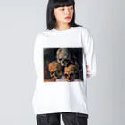 世界美術商店の積み重ねた骸骨 / Pyramid of Skulls ビッグシルエットロングスリーブTシャツ