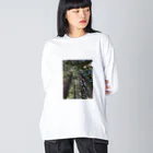 FIRE FLYのお山の木々 ビッグシルエットロングスリーブTシャツ