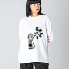 akapantoriのSNAKEGIRL ビッグシルエットロングスリーブTシャツ