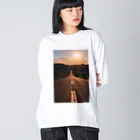 guchy-kの夕陽の向こうは Big Long Sleeve T-Shirt