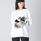 MakotOの猫と鯉（水墨画風） Big Long Sleeve T-Shirt